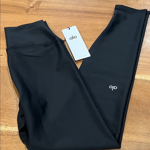 ALO Yoga Pants - ALO high waist airlift Yoga Jet Black Leggings brand new